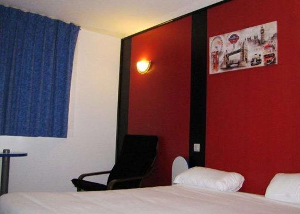 Comfort Hotel Poissy Technoparc Cameră foto